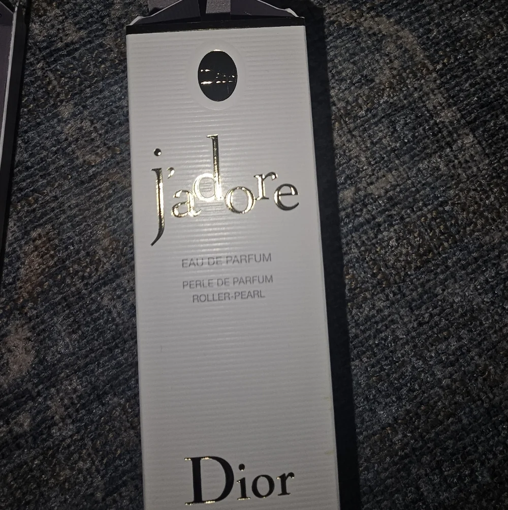 Dior - Picture 2 of 2